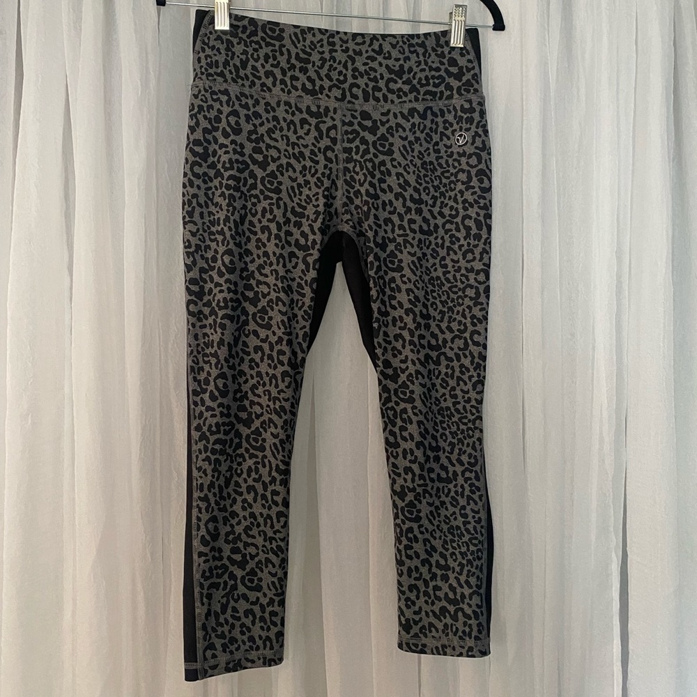 Crop Cheetah Leggings